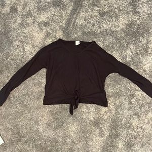 Black long sleeve with knot
